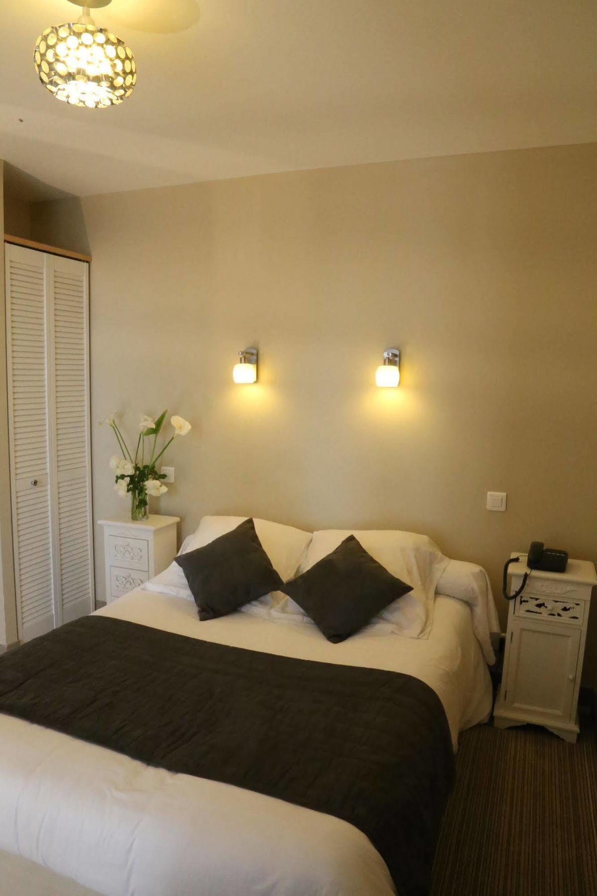 Hotel Moderna Cherbourg-en-Cotentin Bagian luar foto